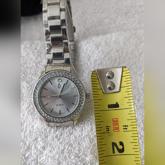 🌺HOST PICK🌺 ♥️ Nic&Syd Women’s DIVA Watch with Swarovski Crystals, Silver - Picture 8 of 12